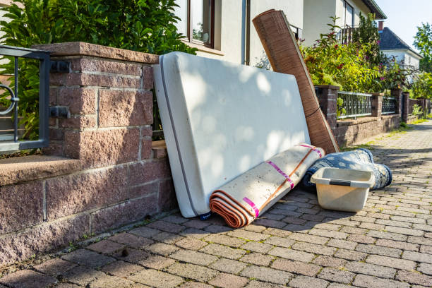 Best Basement Cleanout Services  in Iron River, MI