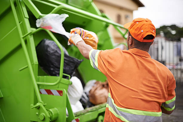 Best Commercial Junk Removal  in Iron River, MI
